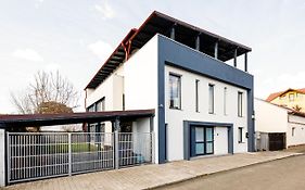 Apartament De Lux 90 Mp
